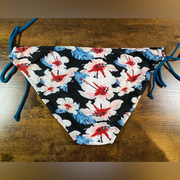 NEW Tankini Set - Picture 4 of 10